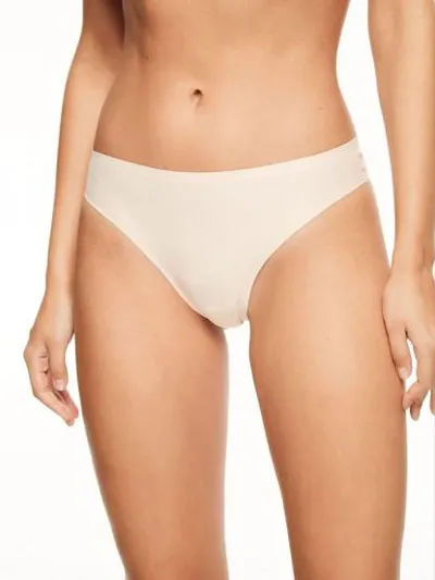 Бесшовные трусы танга Chantelle Soft stretch 2649 на 44-50 размер - 035 ваниль