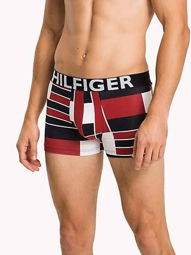 Модные трусы Tommy Hilfiger macro Flagblock