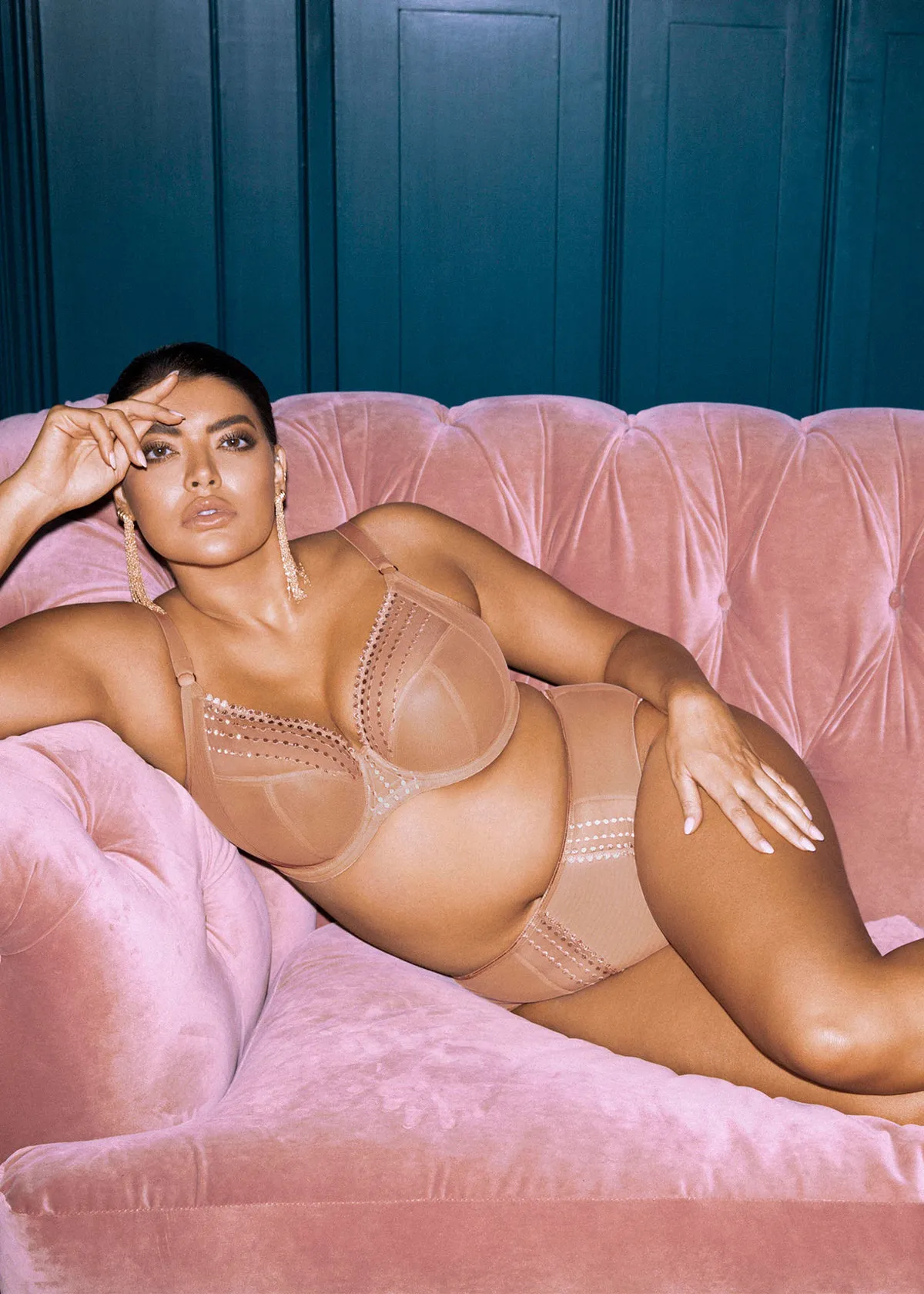 Высокие трусы Elomi Matilda 8906 CAT #PRICE# - купить с доставкой по Москве, России, оплата при получении