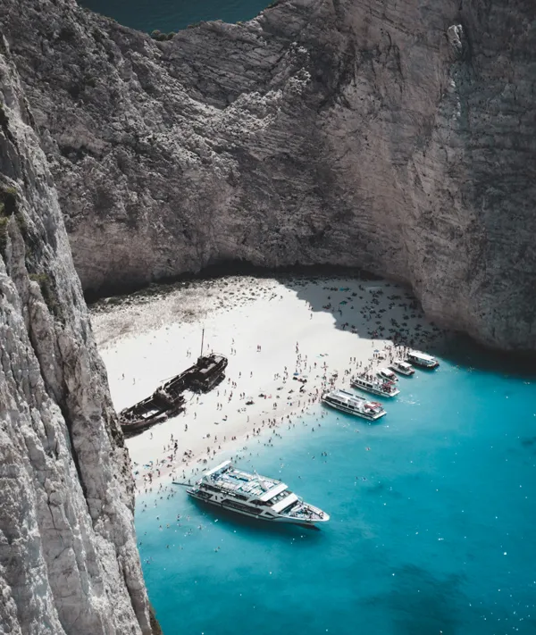 Женское белье, Греция