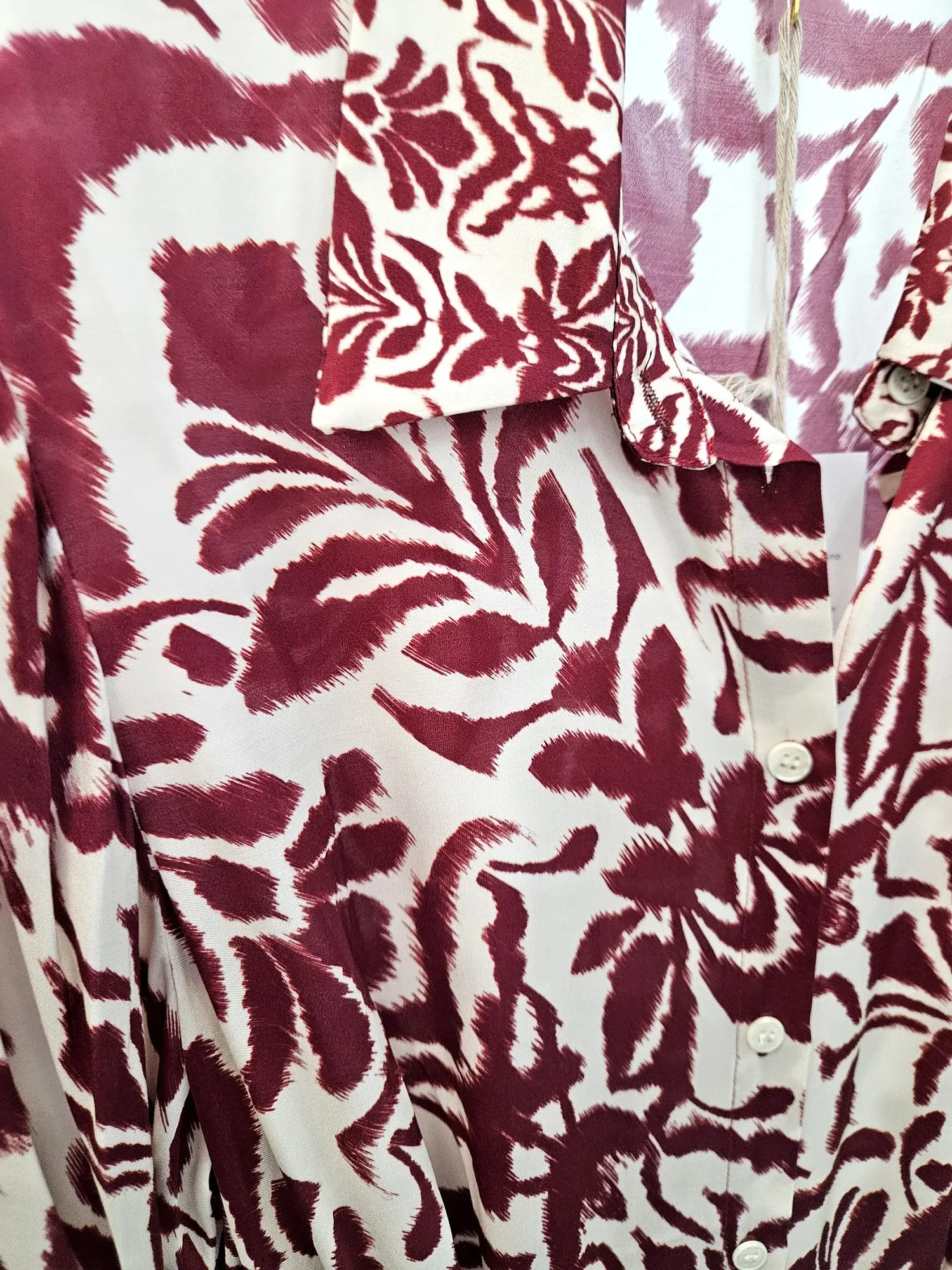 Платье-рубашка Moki-B Дамаск - rosso #PRICE# - купить с доставкой по Москве, России, оплата при получении