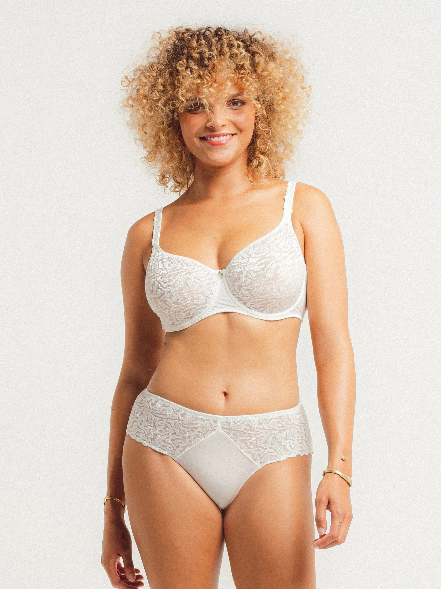 Бюстгальтер Louisa Bracq Electric 494 13 NCR #PRICE# - купить с доставкой по Москве, России, оплата при получении