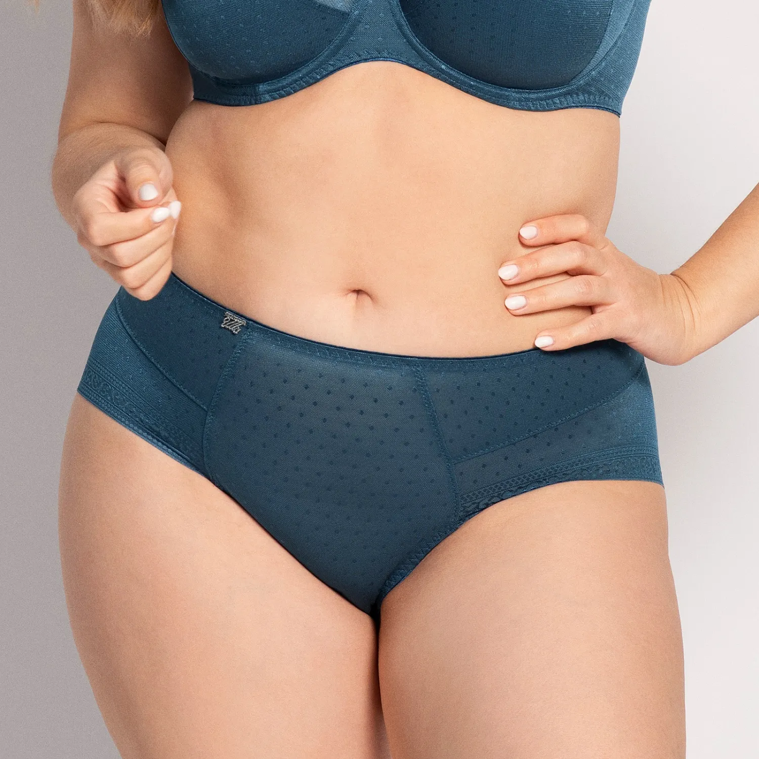 Трусы слип Ulla Меган 31-32 - океан #PRICE# - купить с доставкой по Москве, России, оплата при получении