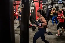 спортивный бюстгальтер chantelle