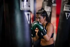 спортивный бюстгальтер chantelle